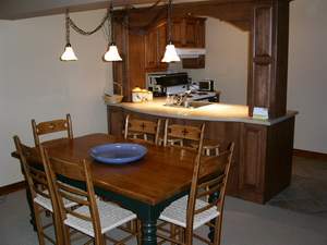 salle a manger et cuisine